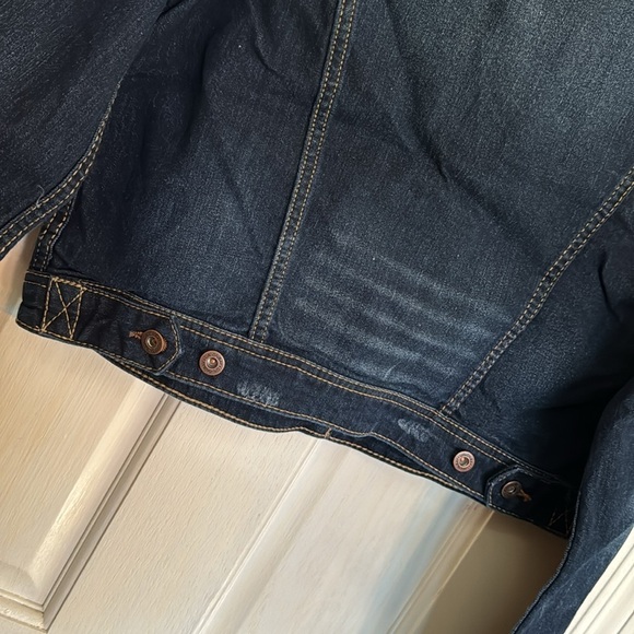 Unionbay cropped denim Jean Jacket NWT L - Picture 7 of 12